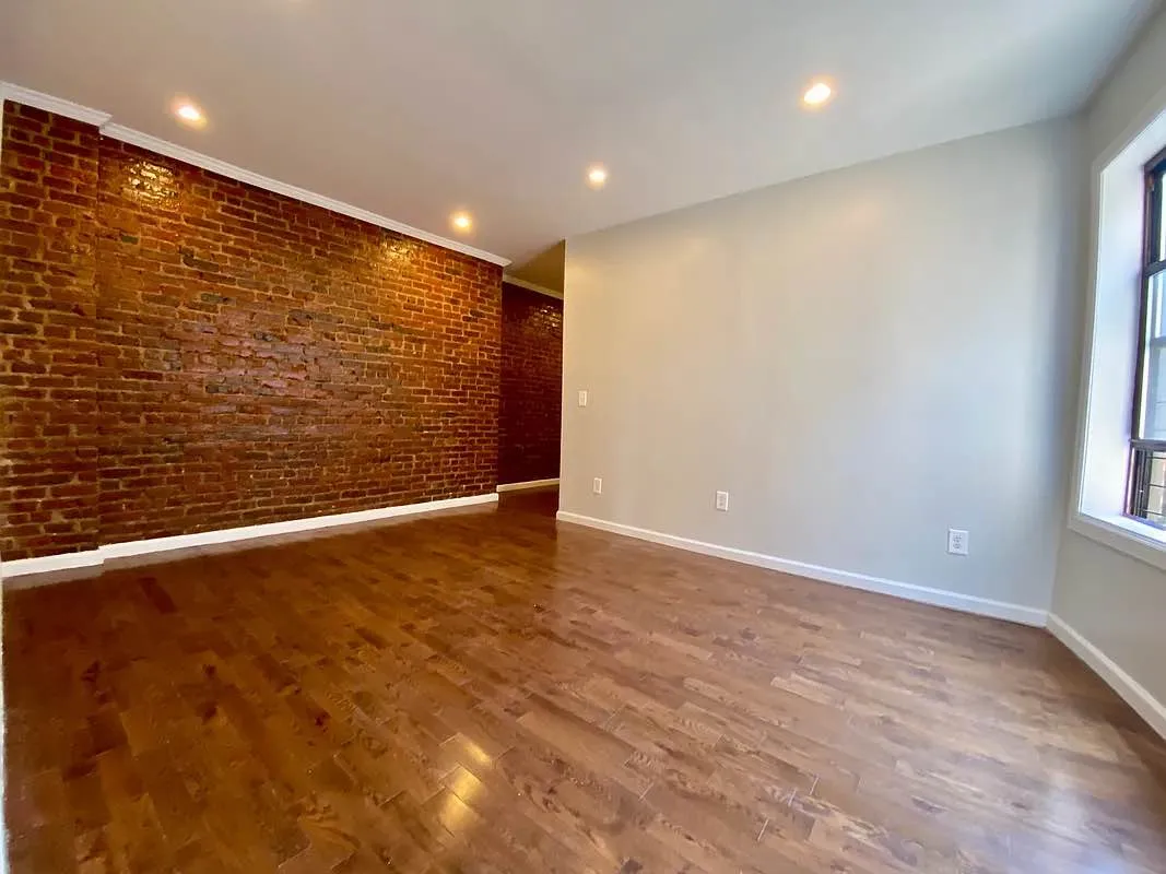 Apartment in Inwood