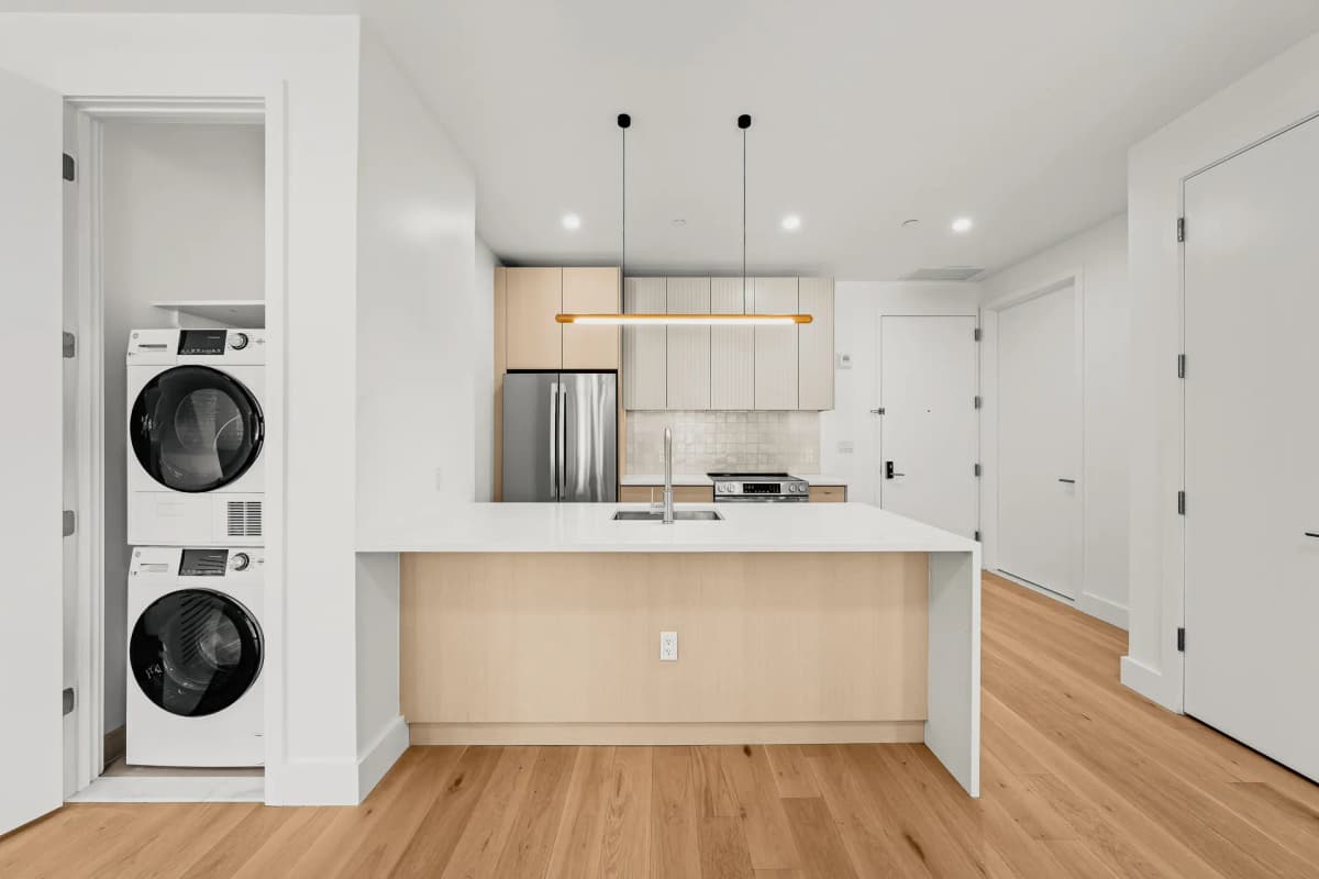 Apartment in Midtown East