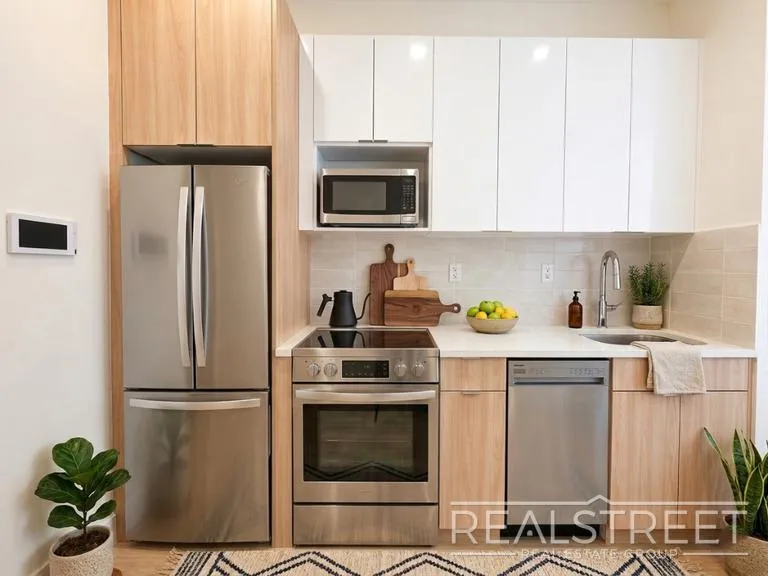 Apartment in Flatbush