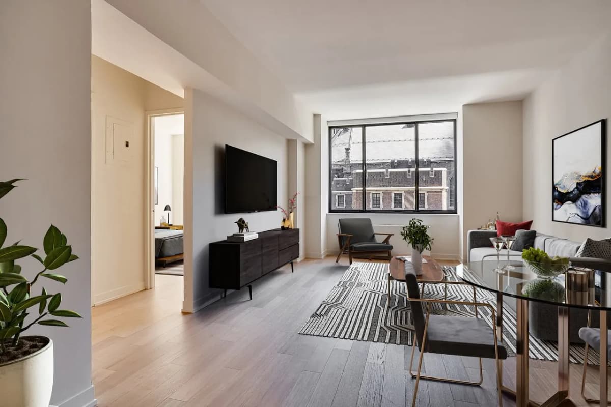 Apartment in Hell's Kitchen
