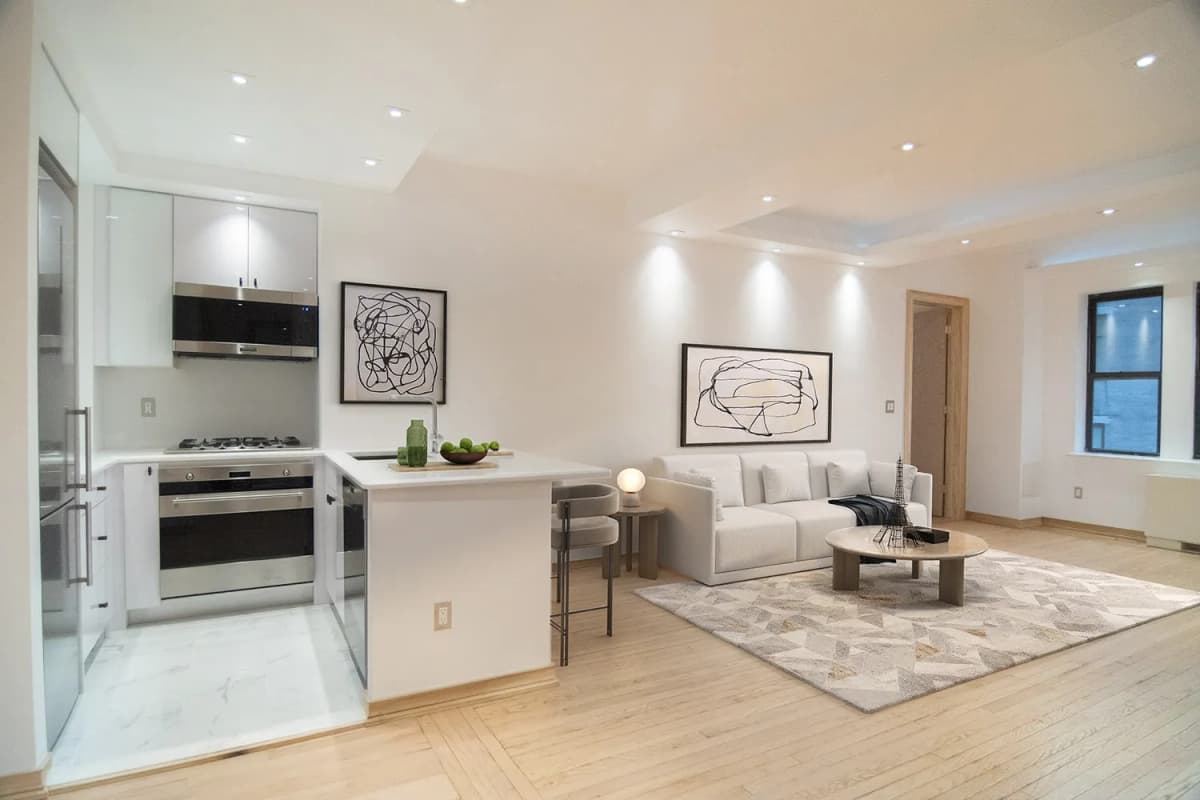 Apartment in Midtown East